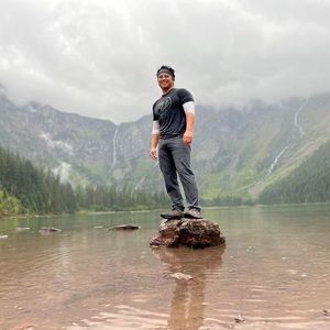 Meet your Posher, Sam